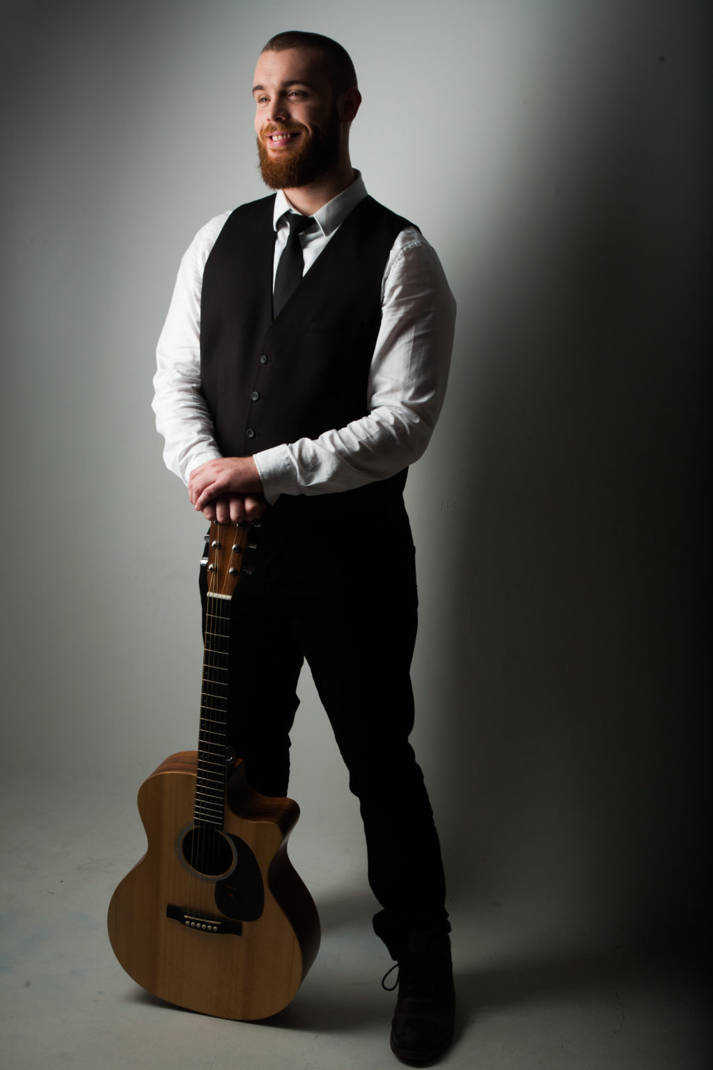 Billy | Singer | Entertainer Hire
